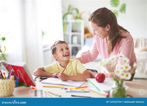 mom helps out son